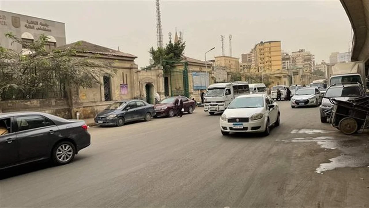 تحذير لمرتادي الطرق.. عواصف ترابية تؤدي لتدهور ملحوظ في مستوى الرؤية الأفقية